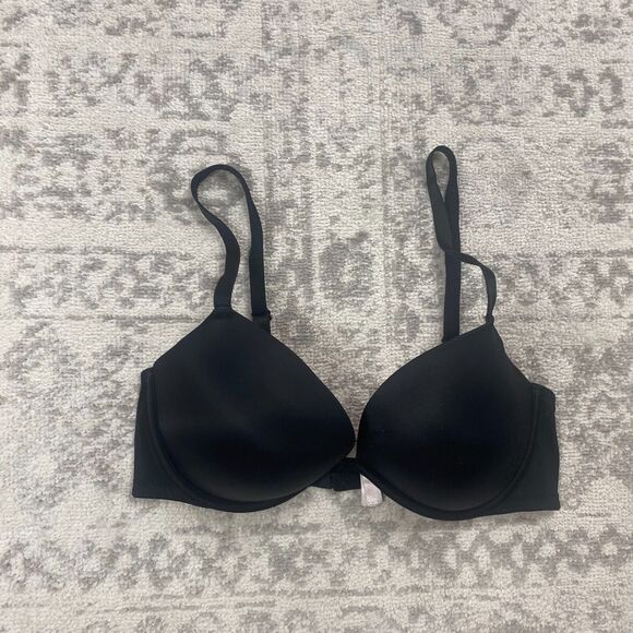 Victoria Secret PINK Bra Wear Everywhere Super Push Up Black Bra Size 34DD - Picture 1 of 4